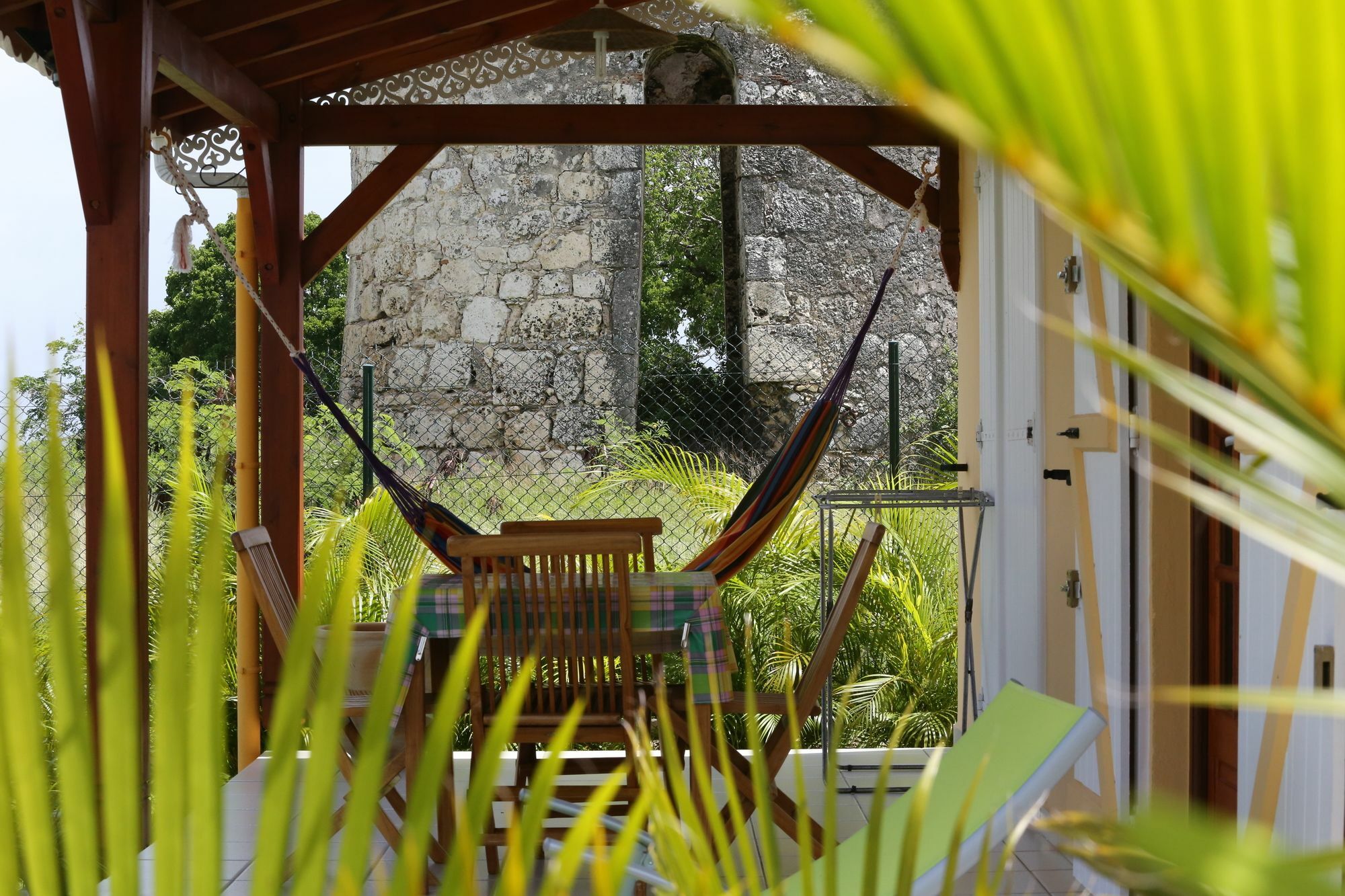 Вилла Les Palmes Du Moulin Saint-Louis Экстерьер фото